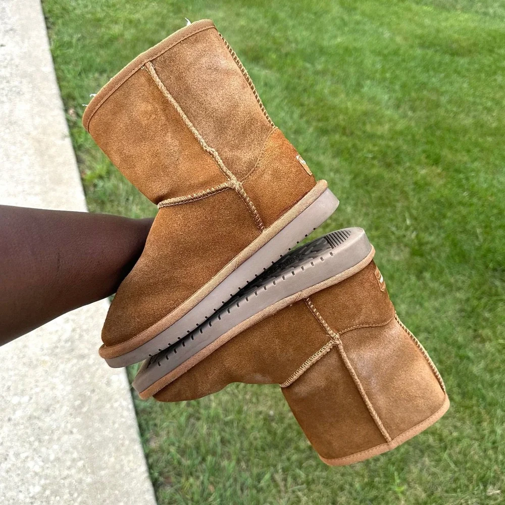 Koolaburra by UGG Kids Victoria Short Winter Boots Size‎ 1 Chestnut Brown